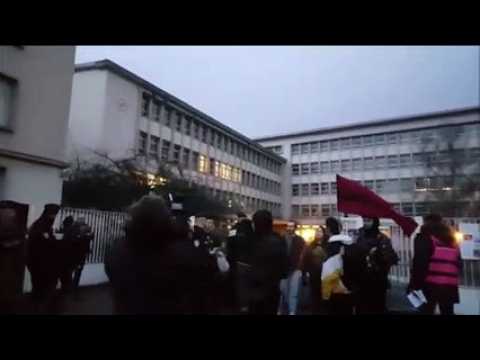 La police vient déloger les "bloqueurs"du lycée Chopin à Nancy