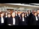 Besançon : flashmob des avocats devant le palais de justice