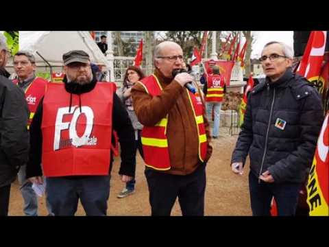 700 dans les rues de Roanne contre la réforme des retraites