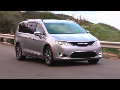 2019 Chrysler Pacifica Driving Video