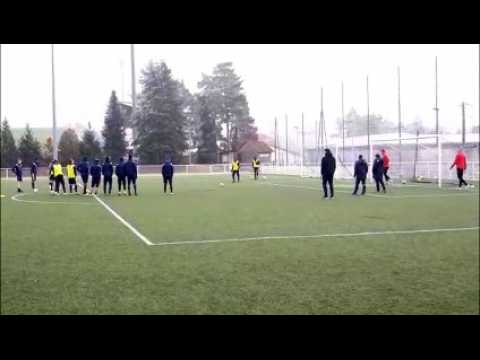 Football : en attendant la venue de Lille, les Spinaliens s'entraînent dans la bonne humeur