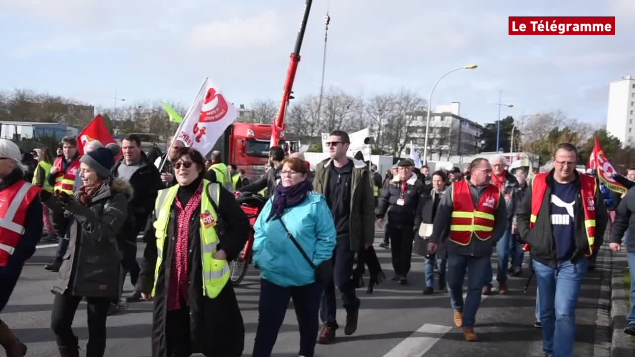 Lorient. Réforme des retraites : un cortège de 700 manifestants  (Le Télégramme)