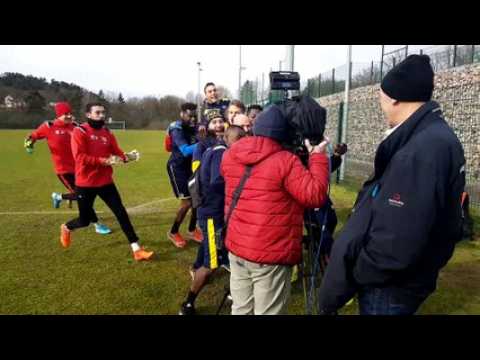 Football : quand les footballeurs spinaliens interrompent un direct
