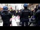 Nancy : face à face gendarmes manifestants à l'angle de la rue saint jean et des Ponts