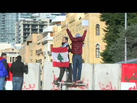 Lebanese protest ahead of confidence vote on new government