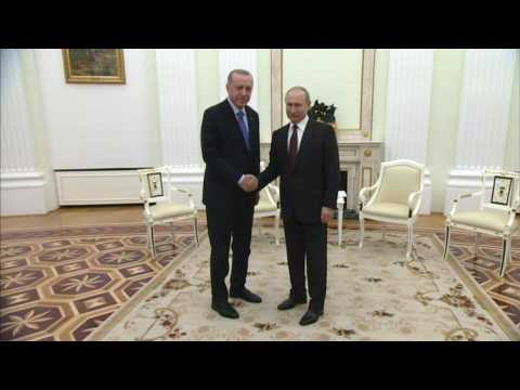 Presidents Vladimir Putin and Recep Tayyip Erdogan start talks in Moscow on Syria