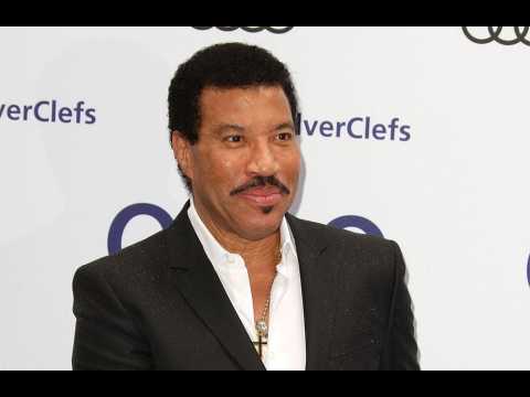 Lionel Richie jokes he's 'offended' over Katy Perry's wedding comments
