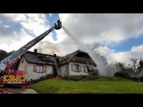 Échenoz-la-Méline : un incendie détruit une maison