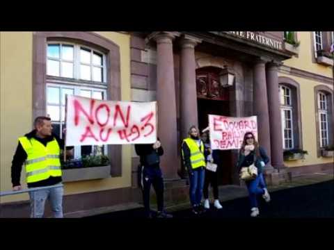 Les gilets jaunes de Belfort contre le 49.3