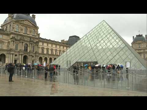 Paris's Louvre museum still closed over staff coronavirus fears