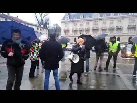 Un rassemblement anti 49.3 à Bar-le-Duc