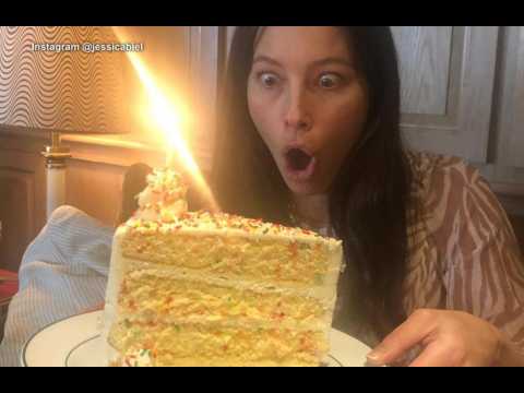 Jessica Biel's huge birthday cake