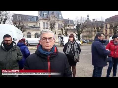 Les commerçants textiles du marché se sentent mal traités par Bar-le-Duc