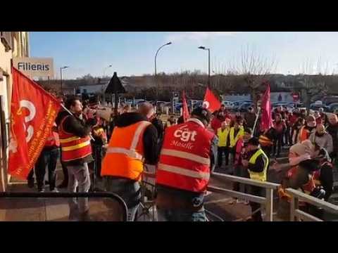 Comité d'accueil à Carling pour la Secrétaire d'État