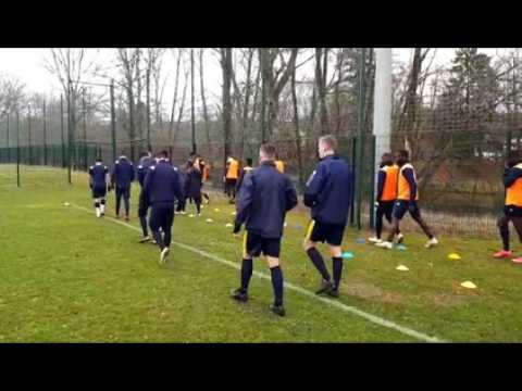Les supporters du SAS Épinal sont venus soutenir les joueurs lors du dernier entraînement avant le match de Coupe de France face à Saint-Étienne