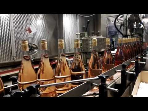 Mise en bouteilles de la cuvée commune des vignerons des Côtes de Toul