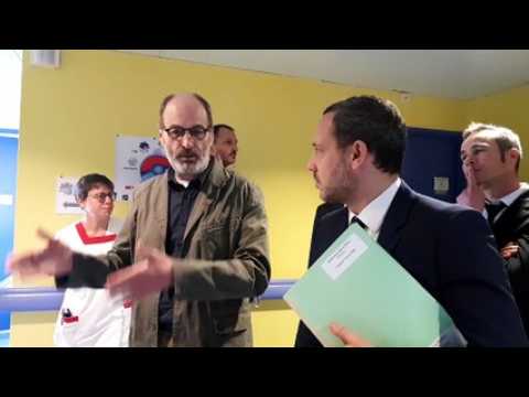 Le secrétaire d'État en charge de la protection de l'enfance en visite dans la Meuse