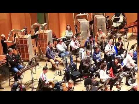 Un compositeur polonais crée un concerto pour le Veme