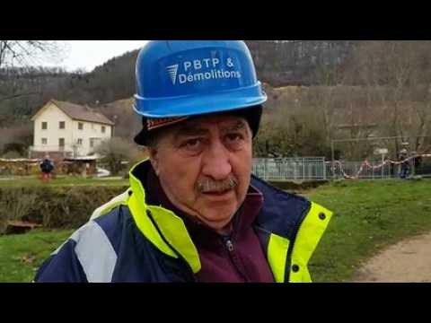 Démolition du bloc 40 à  Pont-de-Roide (25)