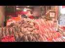Seafood market in Mexico City crowded in Lent despite pandemic