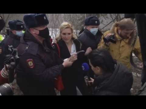 Doctor, Navalny collaborator Anastasia Vasilyeva in protest