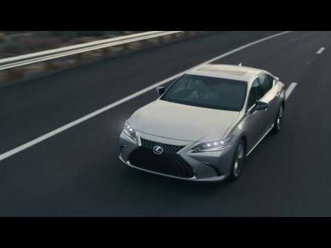 World Premiere for the new Lexus ES Trailer