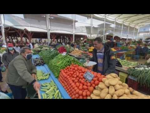 Shopping on the first day of Ramadan in Tunisia