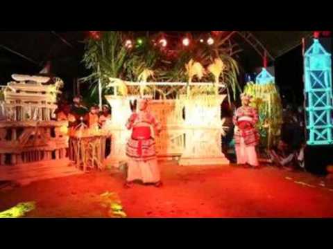 Sri Lankan dancers perform traditional exorcism ritual during festival