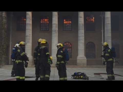 A fire destroys several buildings of the University of Cape Town
