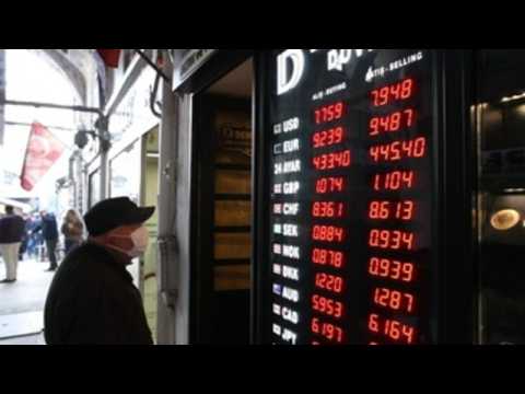 Fall of the Turkish lira against euro and dollar