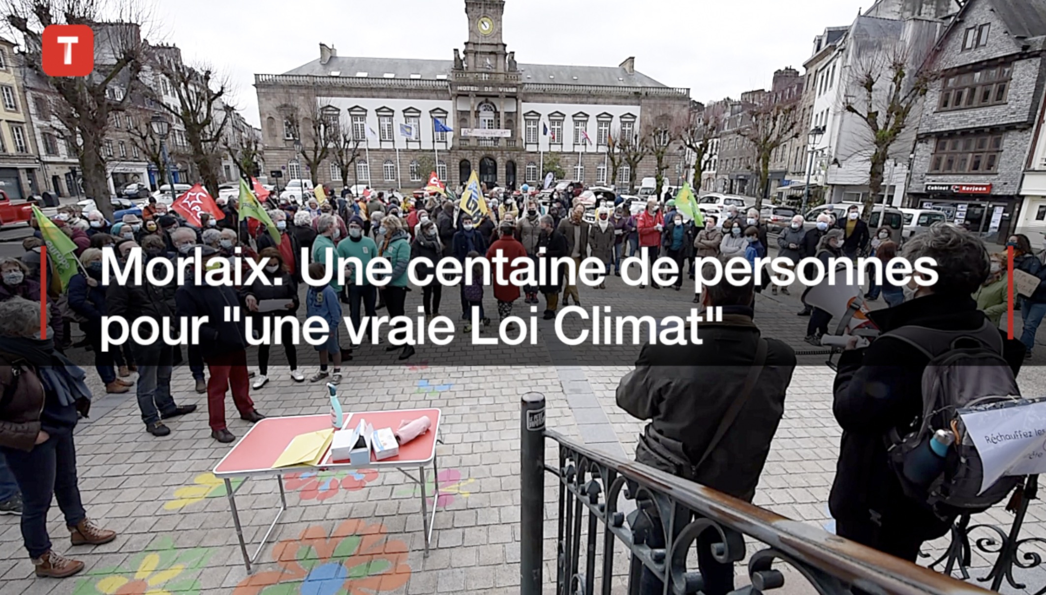 Morlaix. Une centaine de personnes rassemblées pour "une vraie Loi Climat" (Le Télégramme)