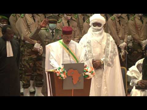 Niger's newly-elected president Mohamed Bazoum is sworn into office