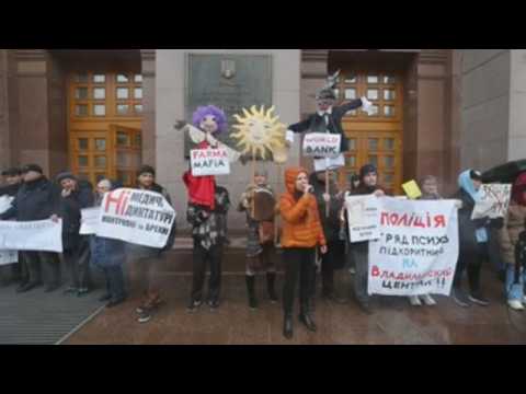 A dozen people protest against Covid-19 measures and vaccination in Kyiv