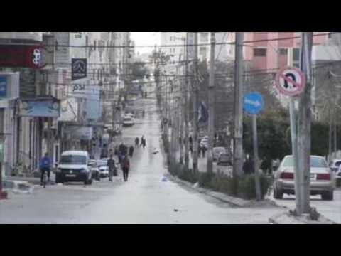 Empty streets in Gaza to curb Covid-19