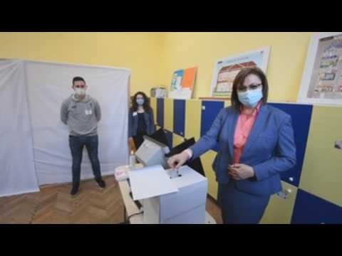 Record abstention expected due to pandemic in Bulgarian elections