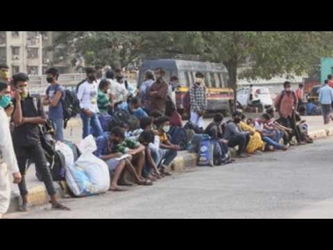 Migrant workers in Delhi, Mumbai head home amid fear of lockdown