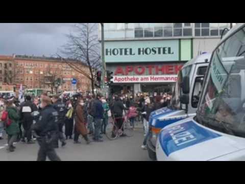 Protestors in Berlin demand freezing rental prices