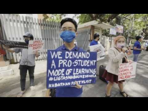 Protesters in Philippines call for improved education programs amid COVID-19 pandemic