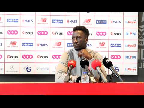 Mbaye Leye avant Standard - Beerschot 