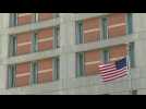 US: Scene outside jail where Ghislaine Maxwell is being held - Label : AFPTV - First images - Category : News