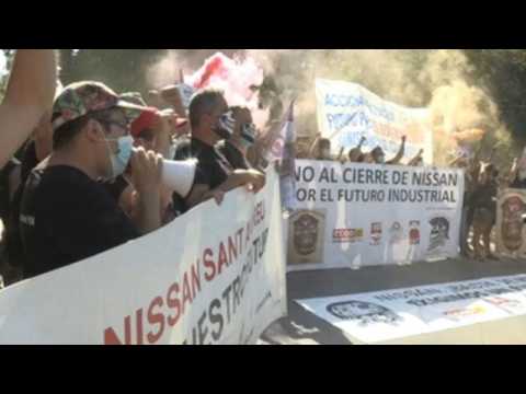 Barcelona Nissan workers protest in Madrid