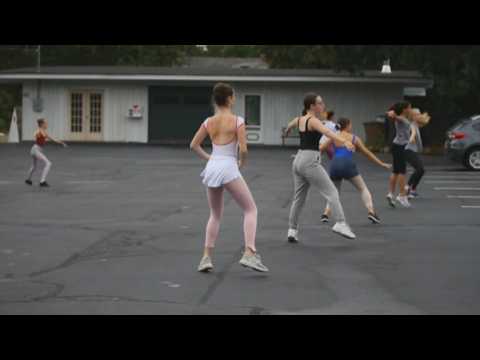 Ballet in a parking lot due to coronavirus