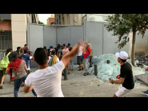 Protesters and security forces clash again in Beirut