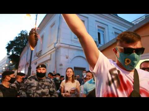 Belarus election: opposition protest outside the embassy in Moscow