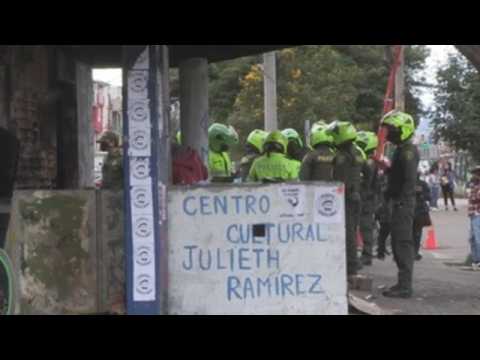 Colombians protest against Police brutality through culture