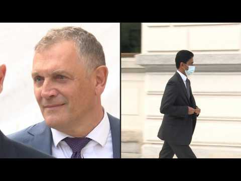 FIFA: Nasser Al-Khelaifi and Jerome Valcke arrive at Swiss court