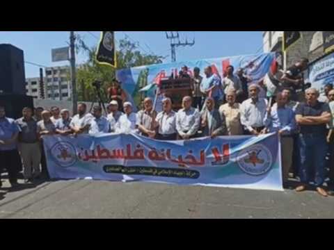 Palestinians protest UAE agreement with Israel