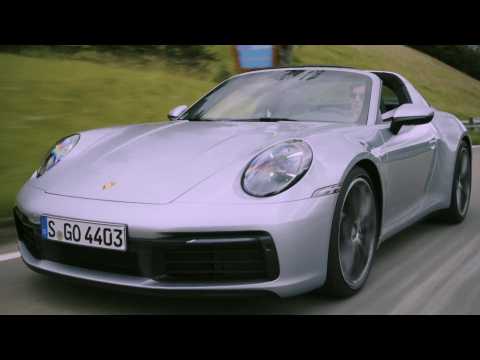 The new Porsche 911 Targa 4 in Dolomite Silver Driving Video