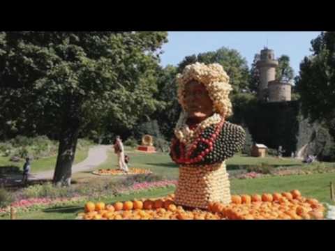 Ludwigsburg Pumpkin Festival opens to public