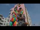 Spanish street artist Okuda San Miguel paints mural ahead of Germany's Oldenburg International Film Festival